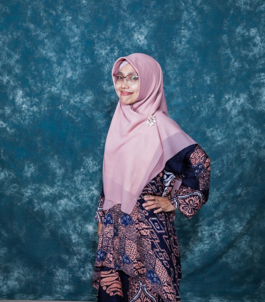Iis Mulyati, S.Pd., M.M