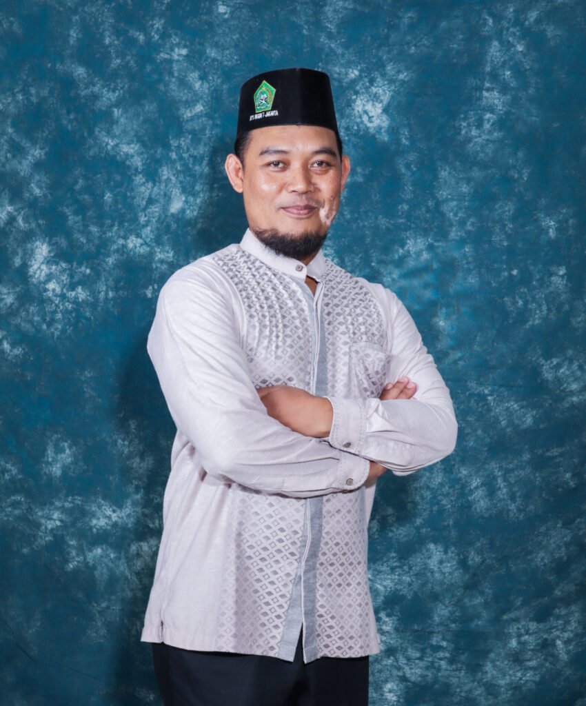 Takhroji Ajie, M.Pd