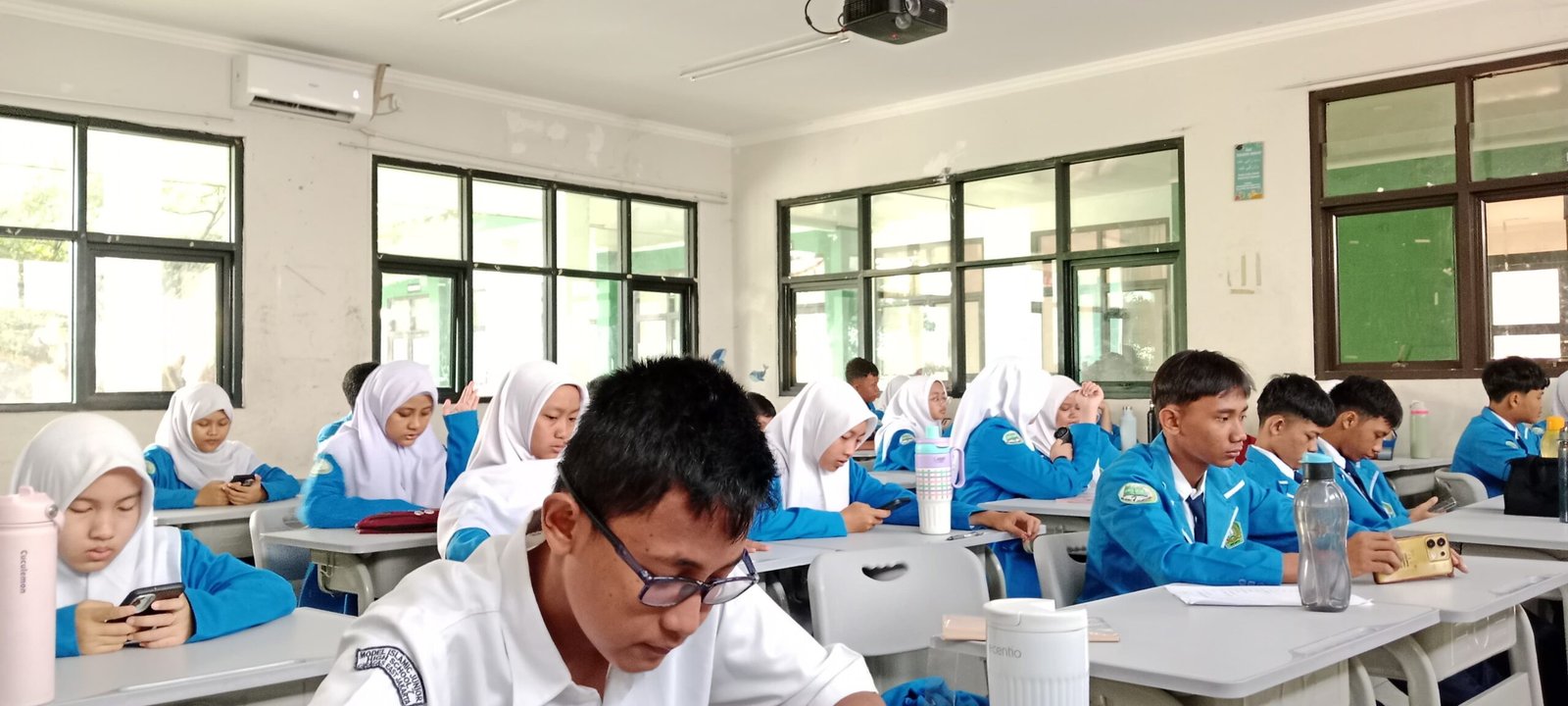 ASAT 2526